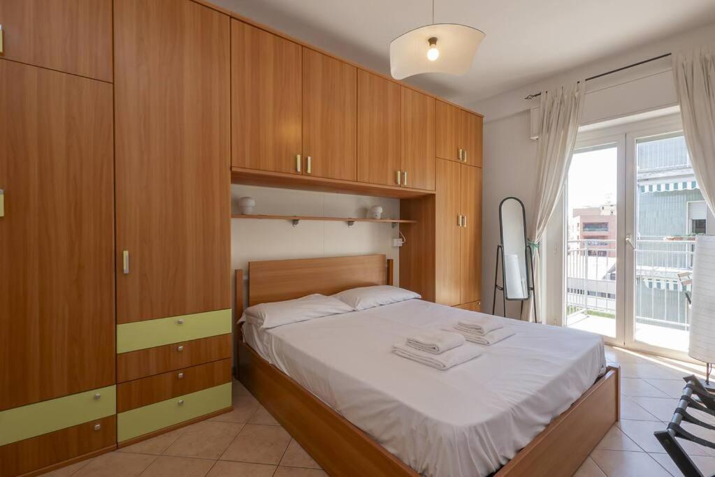 Youhosty - Zuretti42 Apartment Милано Екстериор снимка