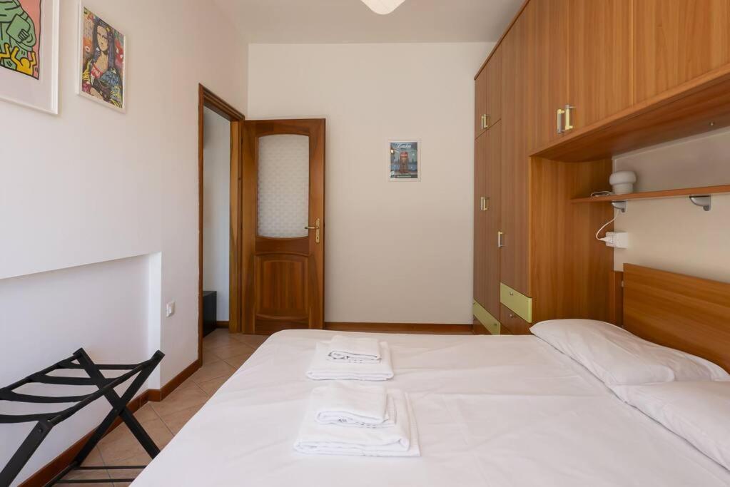 Youhosty - Zuretti42 Apartment Милано Екстериор снимка
